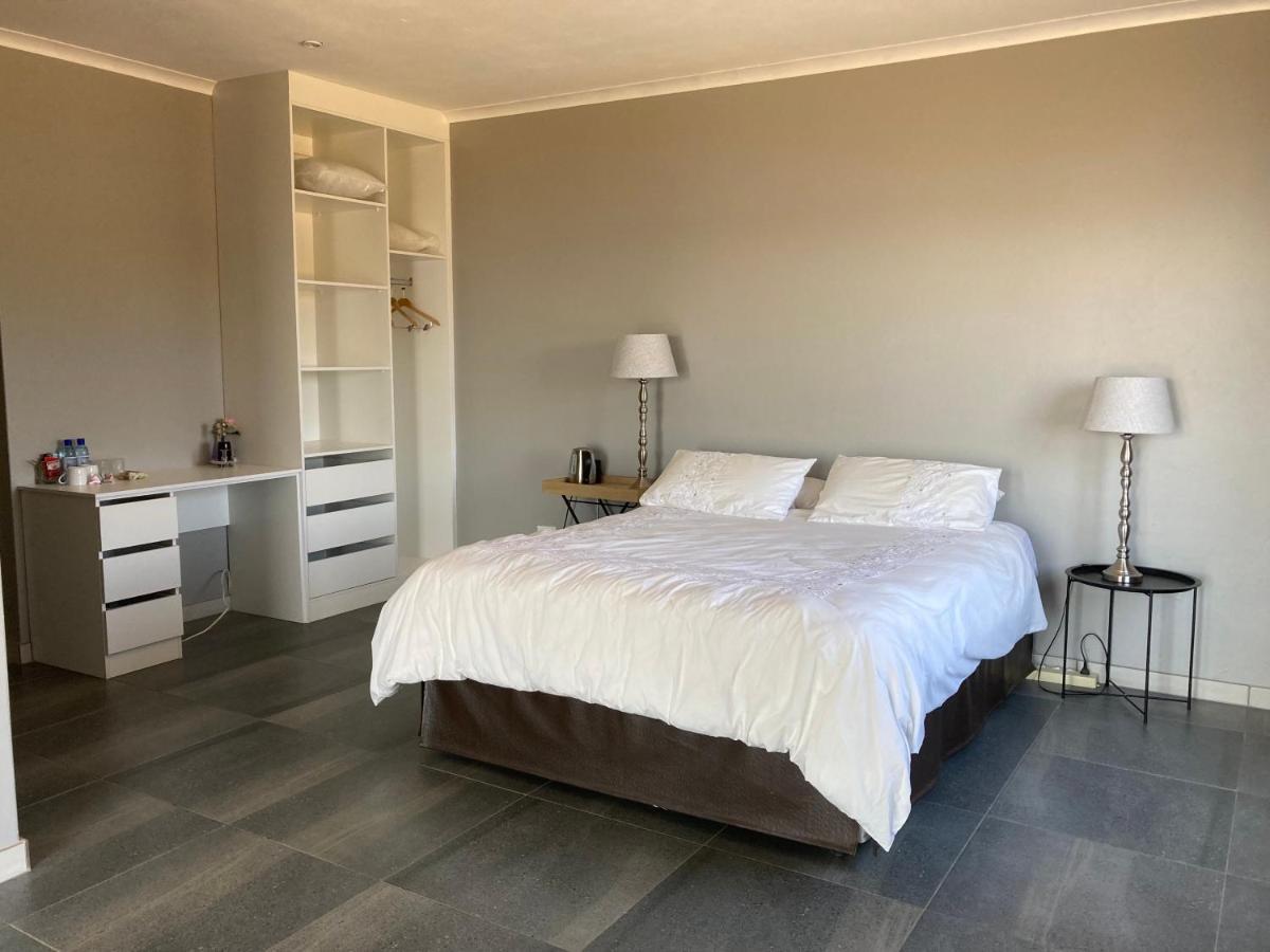 The Vaal Guesthouse Oranjeville Εξωτερικό φωτογραφία